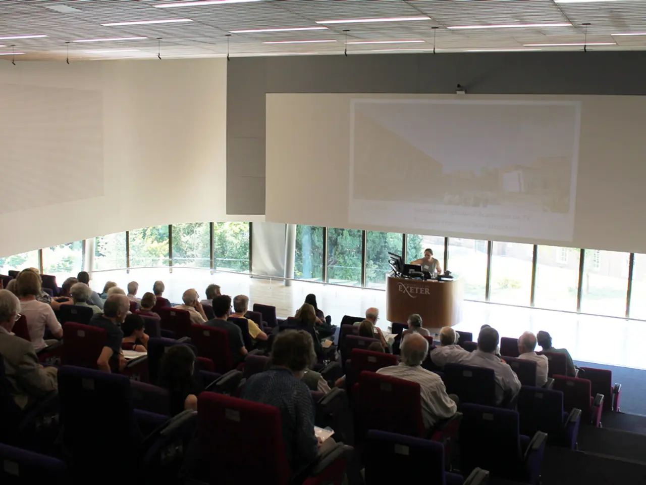 Discover Insights: Alumni Discussion Forum