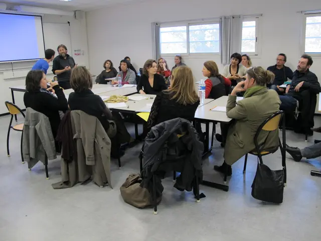 Techniques for Sharing Your Viewpoints in Group Dialogues