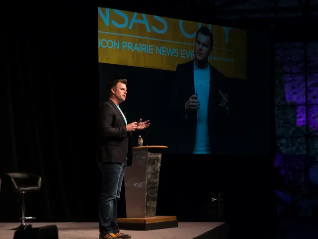 "Stanford Education Experience Equivalent to TED Talks Framework"