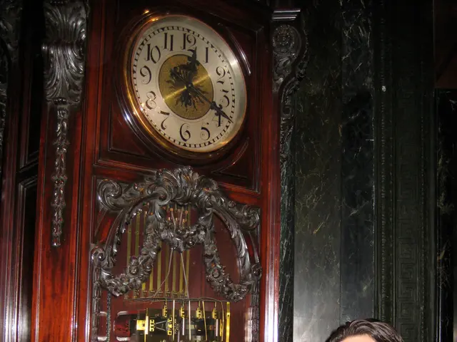 Recognizing Authentic Companionship: Identifying Real Friends by Their Telltale Signs