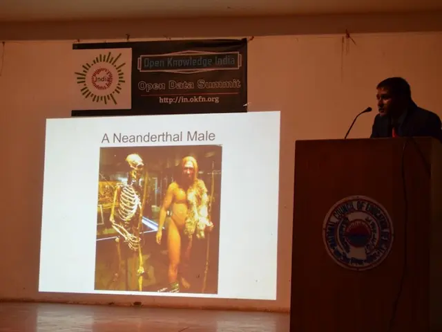 Over 40 outstanding, no-cost Keynote templates for captivating presentations in 2025