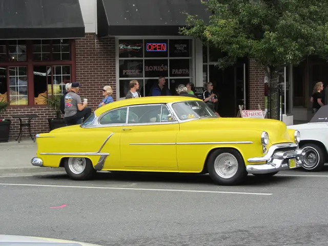 Training may face an impediment due to insufficient housing provision, warns IG Metall.