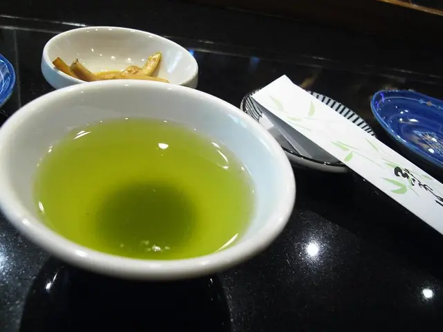 "Schoolmensa Model Project Nets EUR 1.2 Million"