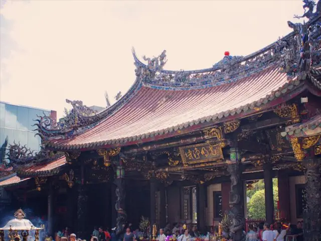 "Online Discussion on Master's Degree in Japanese Movies" featuring Ryūsuke Hamaguchi,...