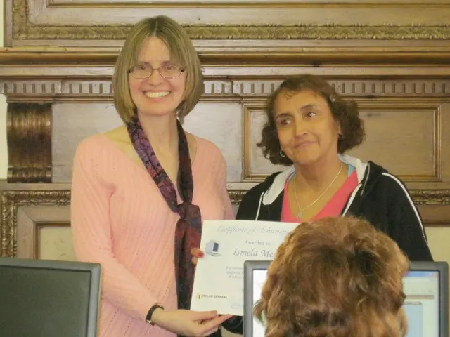 Simultaneous Degree Pursuit: Strategies for Mastering Two Academic Programs Concurrently