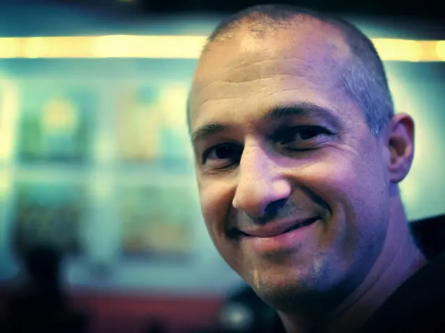 Exploring the Unique Nature of Jewish Humor in Comedy