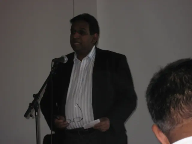 Deciphering Intricate English Audios with Sophisticated Methods